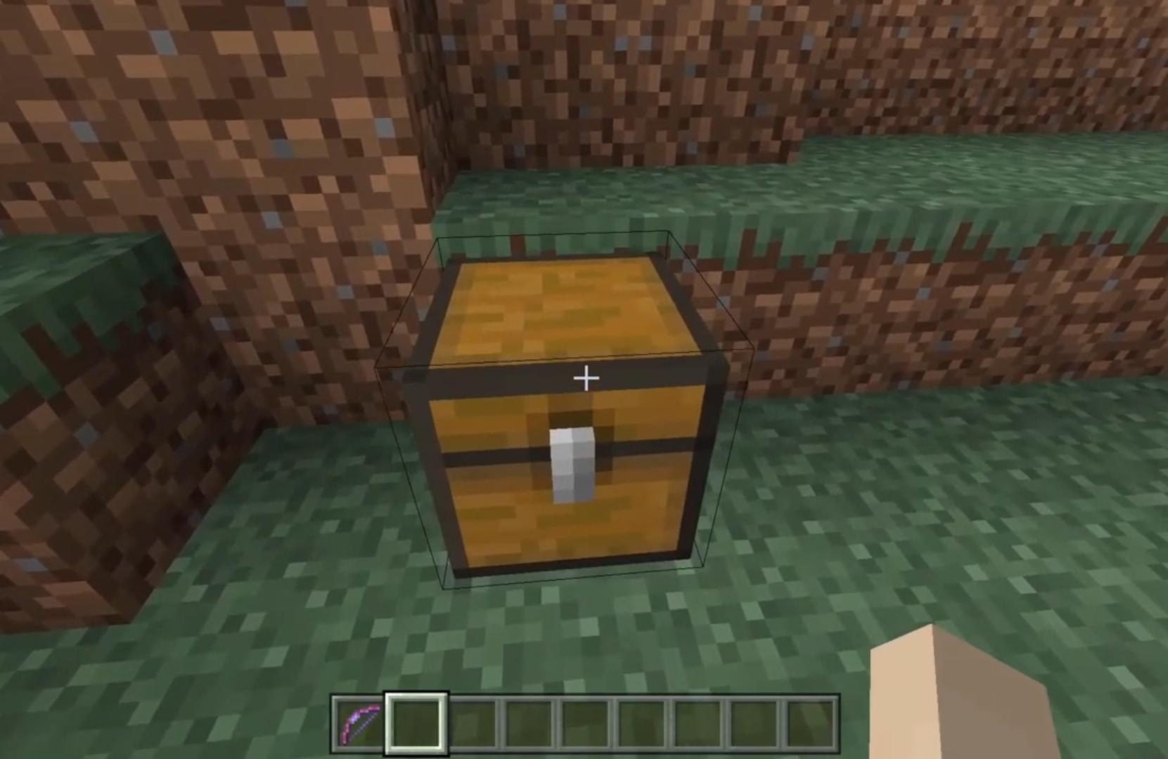 Loot chest in Minecraft