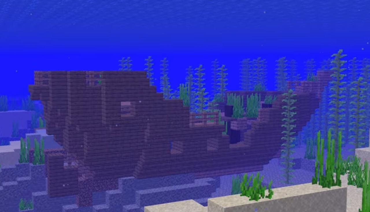 underwater shipwreck in Minecraft