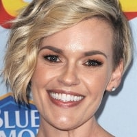 Kari wahlgren icon